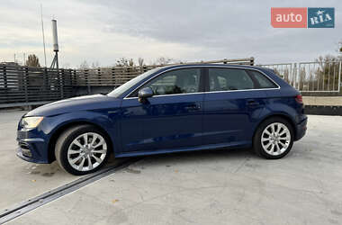 Хетчбек Audi A3 2015 в Києві