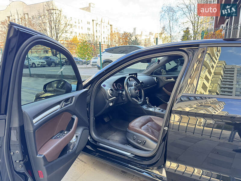 Седан Audi A3 2016 в Днепре
