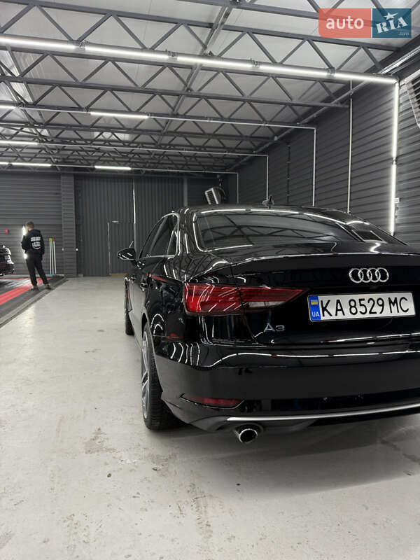 Седан Audi A3 2017 в Києві фото 10 Седан Audi A3 2017 в Києві