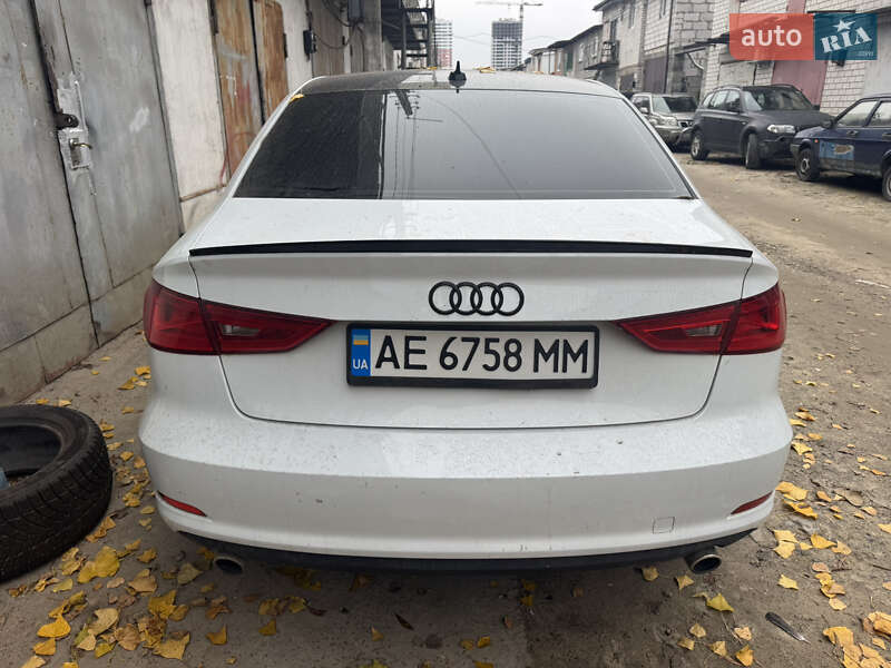 Седан Audi A3 2014 в Києві фото 5 Седан Audi A3 2014 в Києві