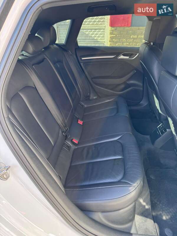 Хэтчбек Audi A3 2016 в Киеве фото 19 Хэтчбек Audi A3 2016 в Киеве