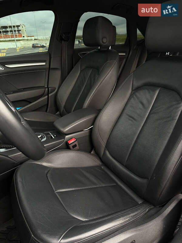 Седан Audi A3 2016 в Львові