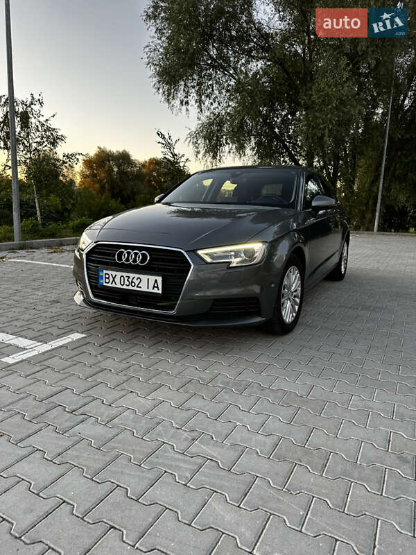 Хэтчбек Audi A3 2017 в Хмельницком фото 13 Хэтчбек Audi A3 2017 в Хмельницком