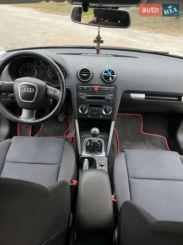 Хетчбек Audi A3 2006 в Вознесенську