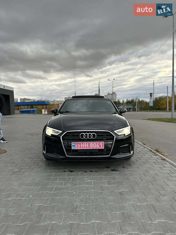 Седан Audi A3 2018 в Полтаве