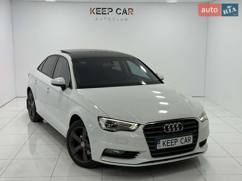 Седан Audi A3 2016 в Одессе