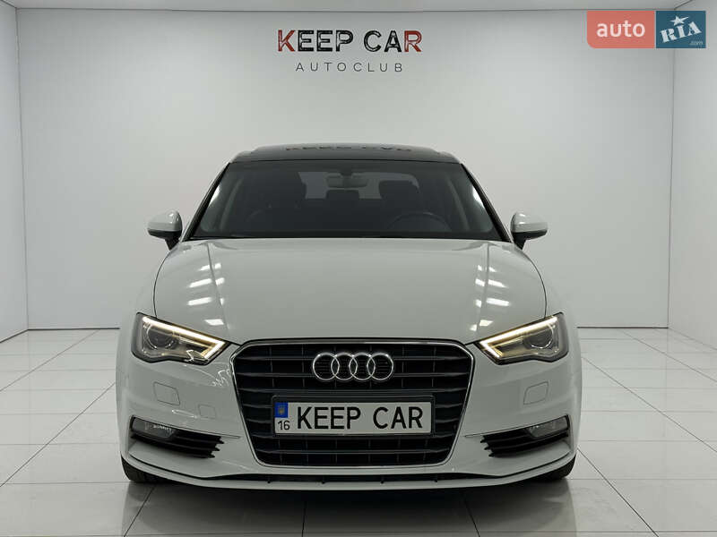 Седан Audi A3 2016 в Одессе
