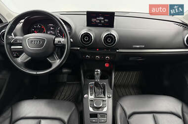 Седан Audi A3 2016 в Одессе