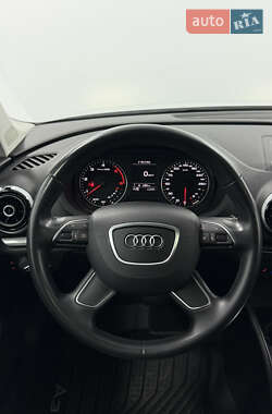 Седан Audi A3 2016 в Одессе