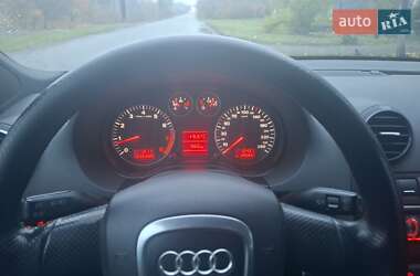 Хэтчбек Audi A3 2004 в Арбузинке