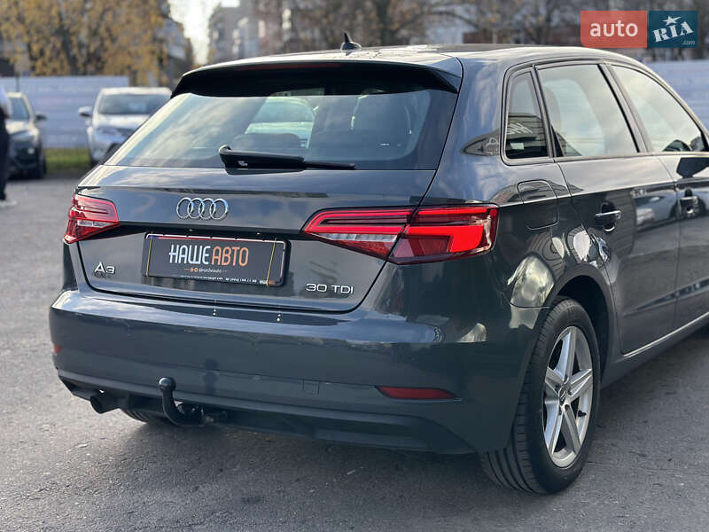Хетчбек Audi A3 2019 в Шептицькому