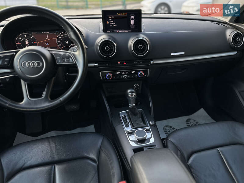 Хетчбек Audi A3 2019 в Шептицькому