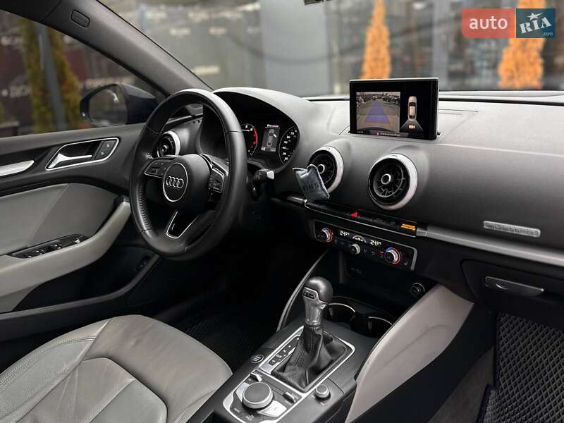 Седан Audi A3 2017 в Києві