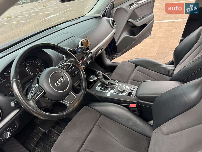 Хетчбек Audi A3 2016 в Житомирі фото 10 Хетчбек Audi A3 2016 в Житомирі