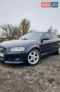 Хэтчбек Audi A3 2009 в Иванкове