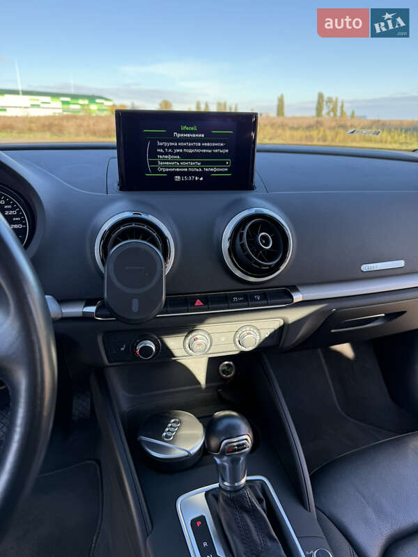 Седан Audi A3 2016 в Киеве