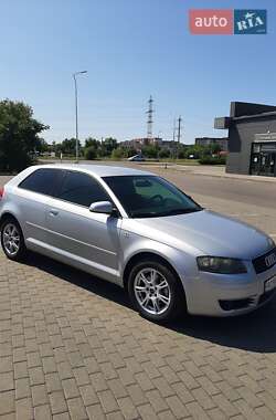 Хэтчбек Audi A3 2003 в Мукачево