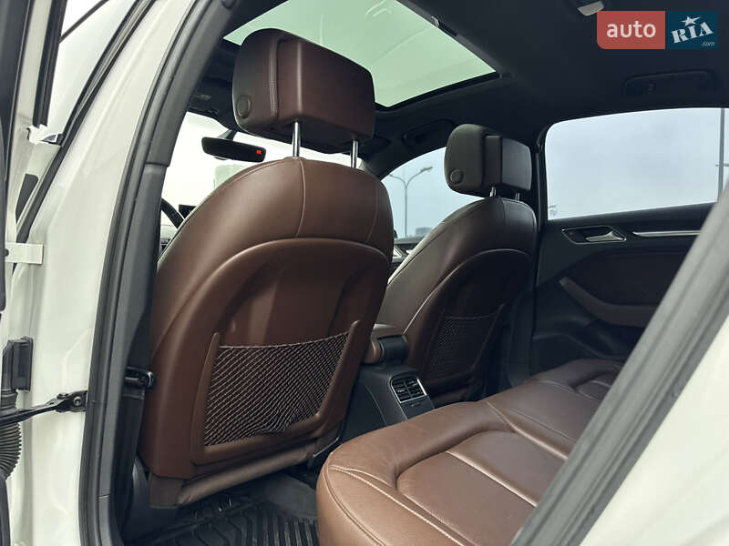 Седан Audi A3 2015 в Києві