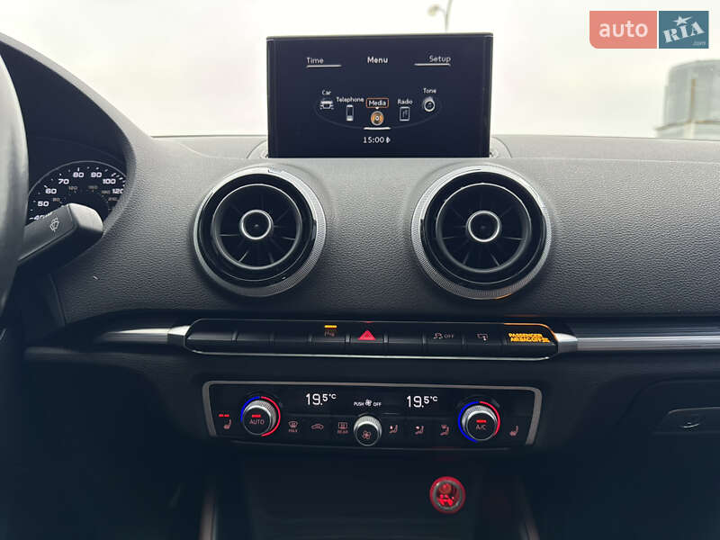 Седан Audi A3 2015 в Києві