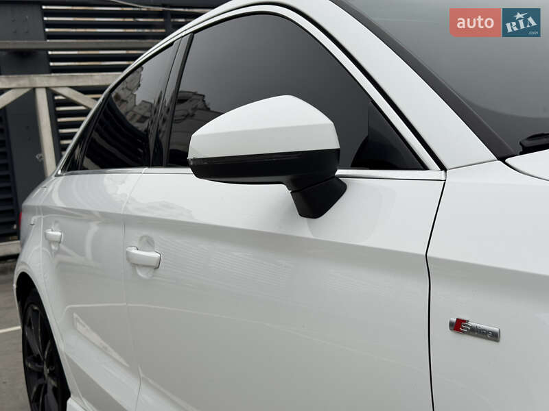 Седан Audi A3 2015 в Києві