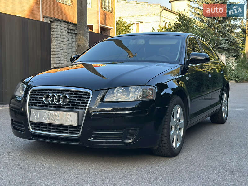 Хэтчбек Audi A3 2008 в Киеве