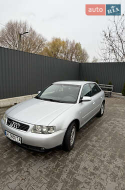Хетчбек Audi A3 2000 в Києві