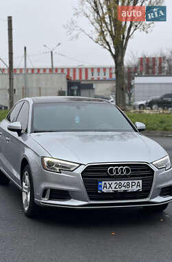Седан Audi A3 2017 в Харкові
