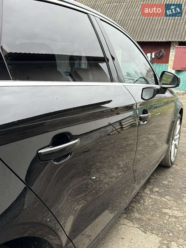 Седан Audi A3 2015 в Львові