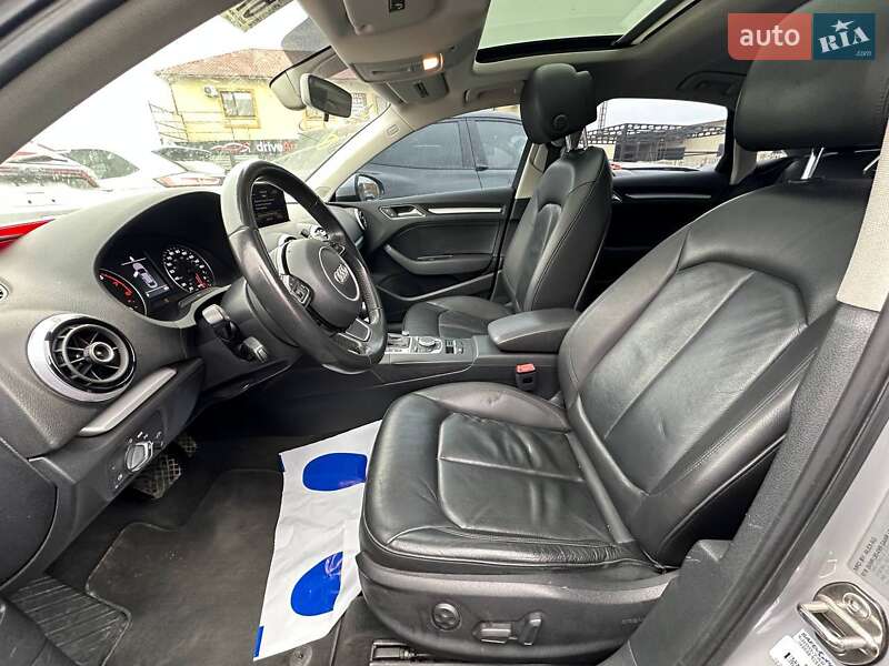 Седан Audi A3 2015 в Луцьку