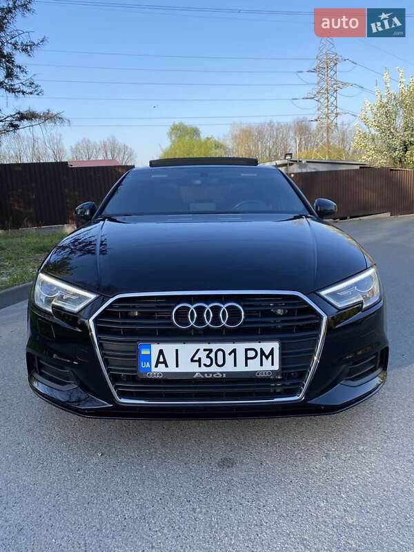 Седан Audi A3 2017 в Киеве фото Седан Audi A3 2017 в Киеве