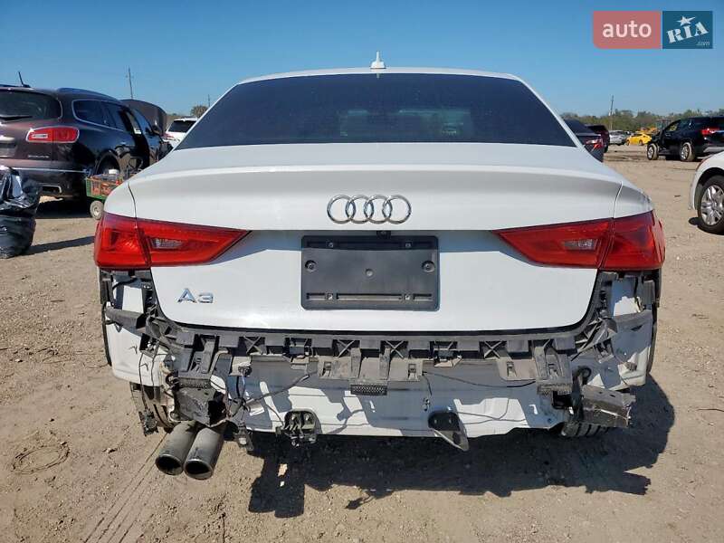 Седан Audi A3 2016 в Львове