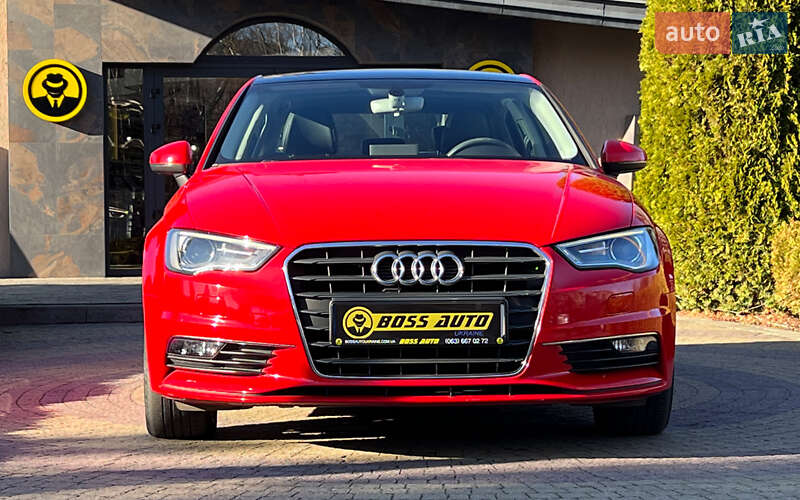 Седан Audi A3 2016 в Львові