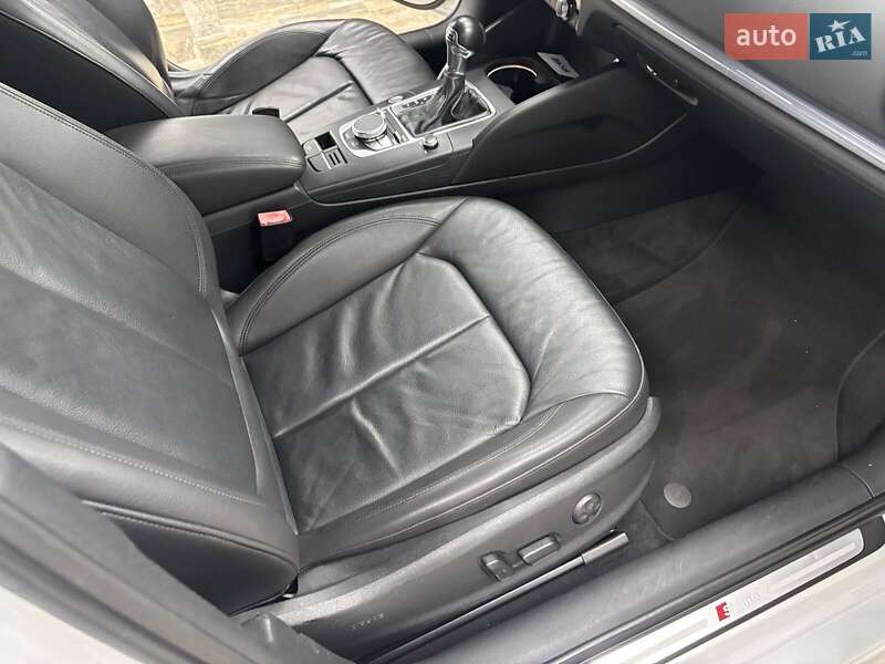 Седан Audi A3 2015 в Києві фото 12 Седан Audi A3 2015 в Києві
