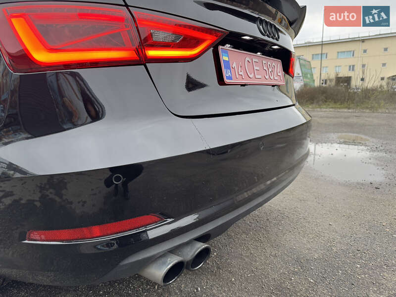 Седан Audi A3 2015 в Киеве