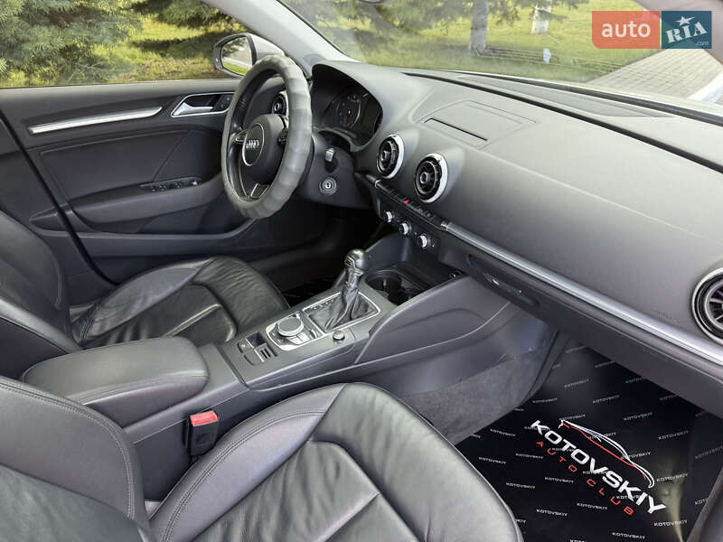 Седан Audi A3 2014 в Одессе