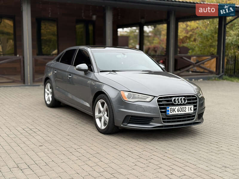 Седан Audi A3 2015 в Ровно фото Седан Audi A3 2015 в Ровно