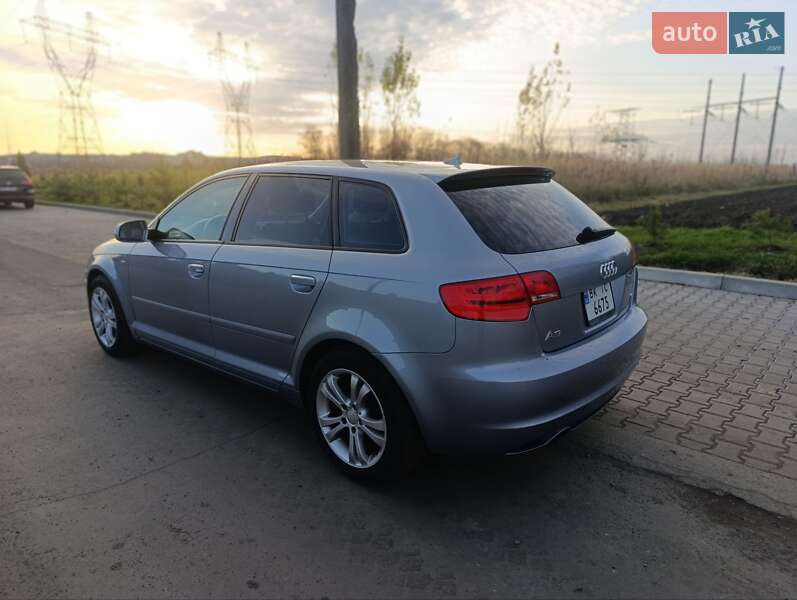 Хетчбек Audi A3 2012 в Зорі фото 7 Хетчбек Audi A3 2012 в Зорі