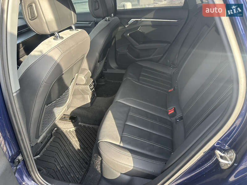 Седан Audi A3 2022 в Вишневом фото 8 Седан Audi A3 2022 в Вишневом