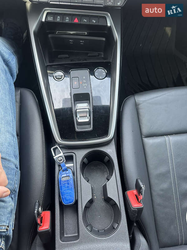Седан Audi A3 2022 в Вишневом фото 13 Седан Audi A3 2022 в Вишневом