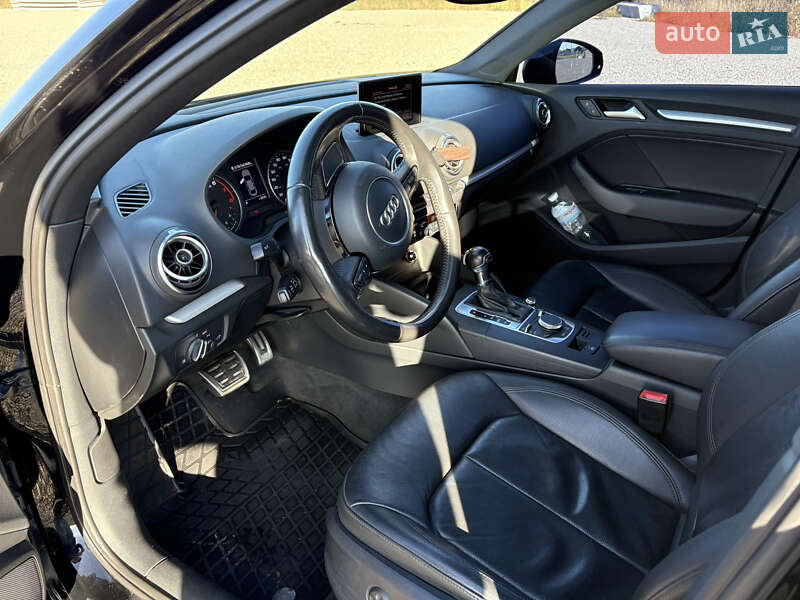 Седан Audi A3 2014 в Тернополі