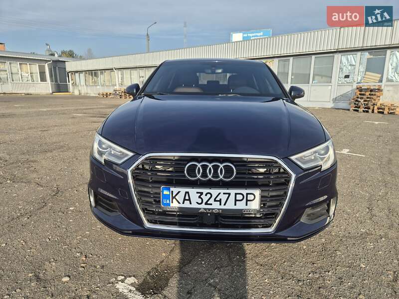 Седан Audi A3 2017 в Киеве фото 8 Седан Audi A3 2017 в Киеве