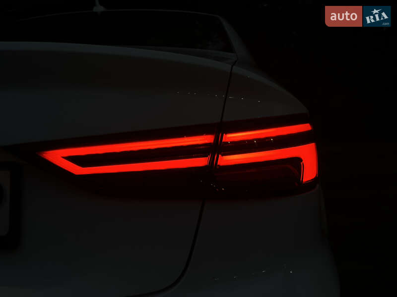 Седан Audi A3 2017 в Львове