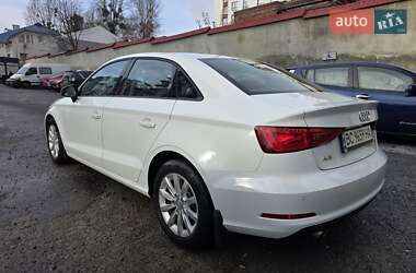 Седан Audi A3 2015 в Львове