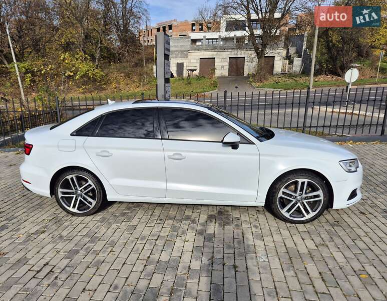 Седан Audi A3 2017 в Рівному фото 26 Седан Audi A3 2017 в Рівному