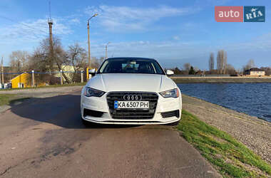 Седан Audi A3 2015 в Києві