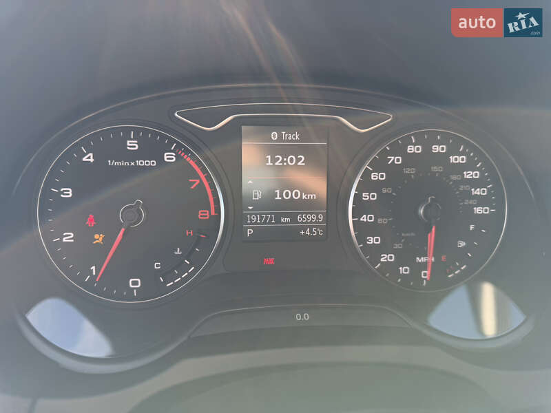 Седан Audi A3 2014 в Крюківщині