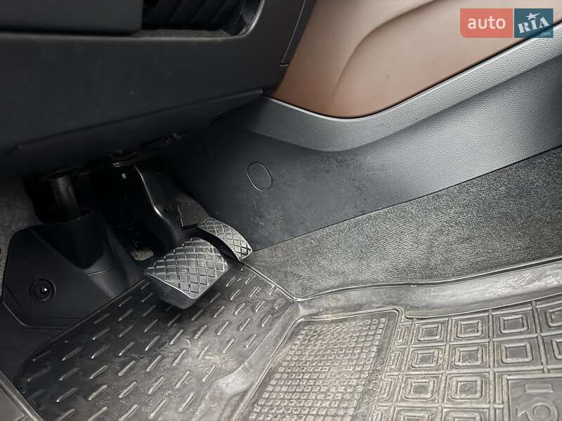 Седан Audi A3 2015 в Киеве