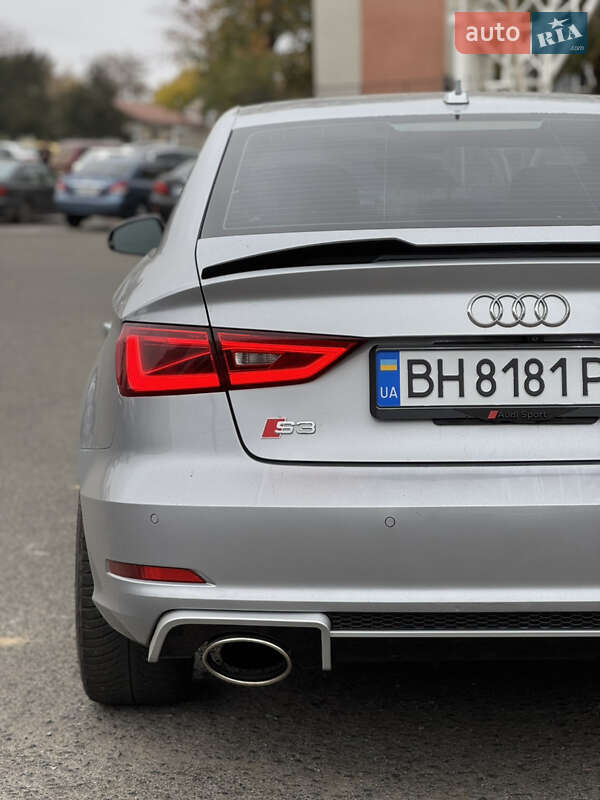 Седан Audi A3 2015 в Одессе