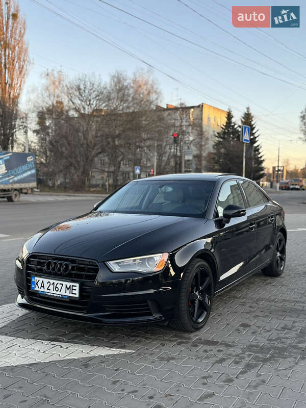 Седан Audi A3 2014 в Житомире