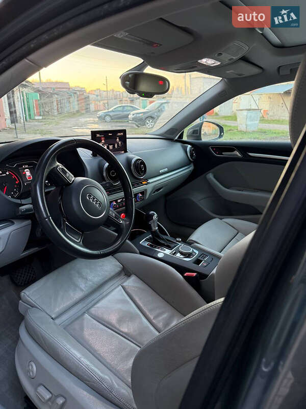 Седан Audi A3 2015 в Києві фото 6 Седан Audi A3 2015 в Києві